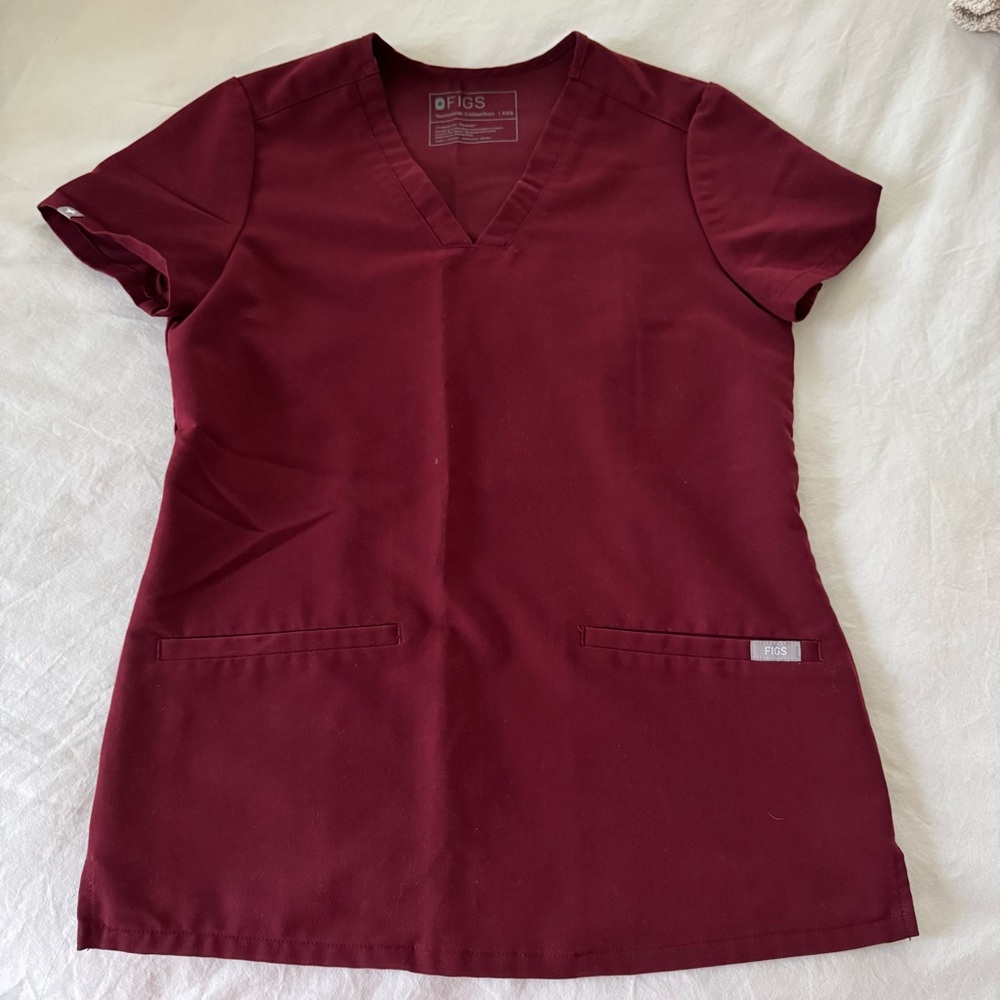 Figs Casma Three Pocket Scrub Top